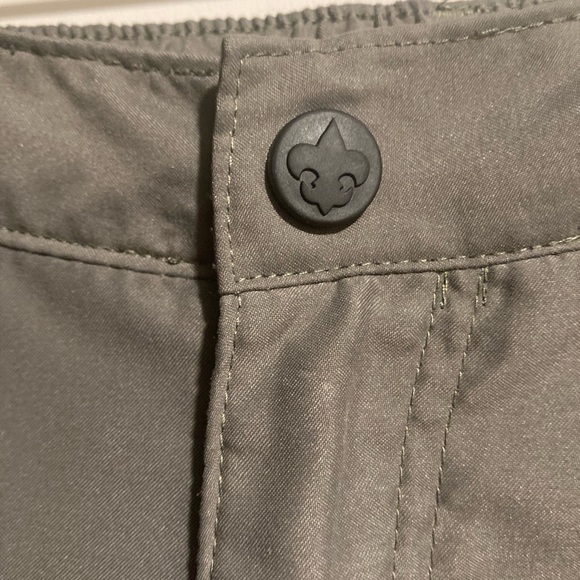 Boy Scouts of America Ladies Convertible Pants - Picture 5 of 9